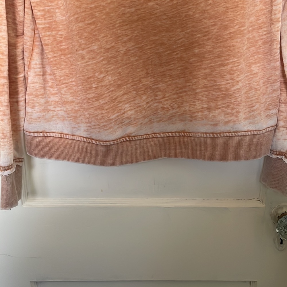 Jane and Delancey Two Toned Sweater - Picture 4 of 9